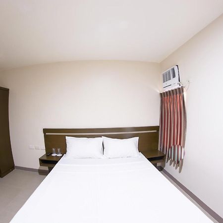 Emerald Suites Cdo Cagayan de Oro Bilik gambar