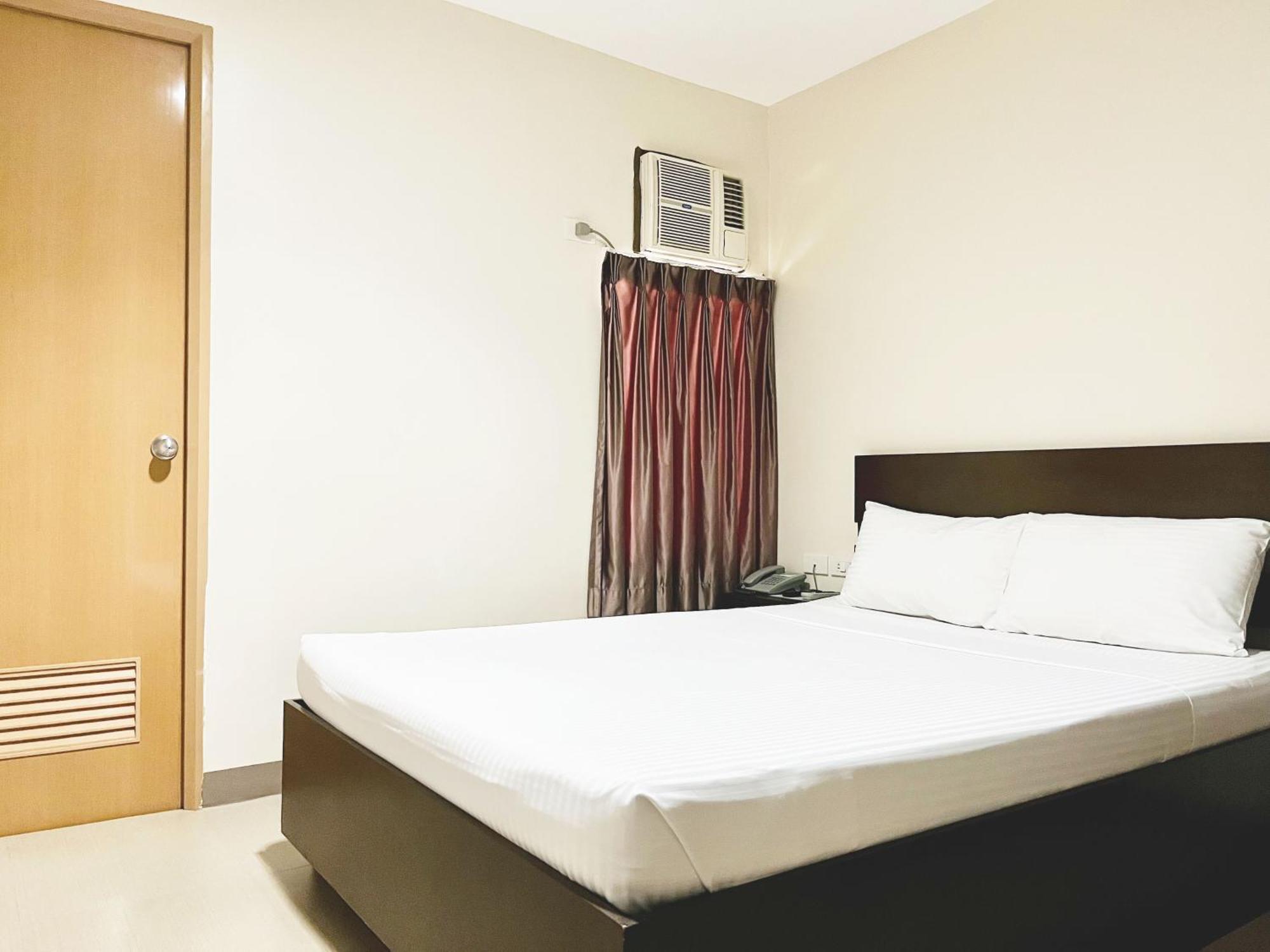 Emerald Suites Cdo Cagayan de Oro Bilik gambar