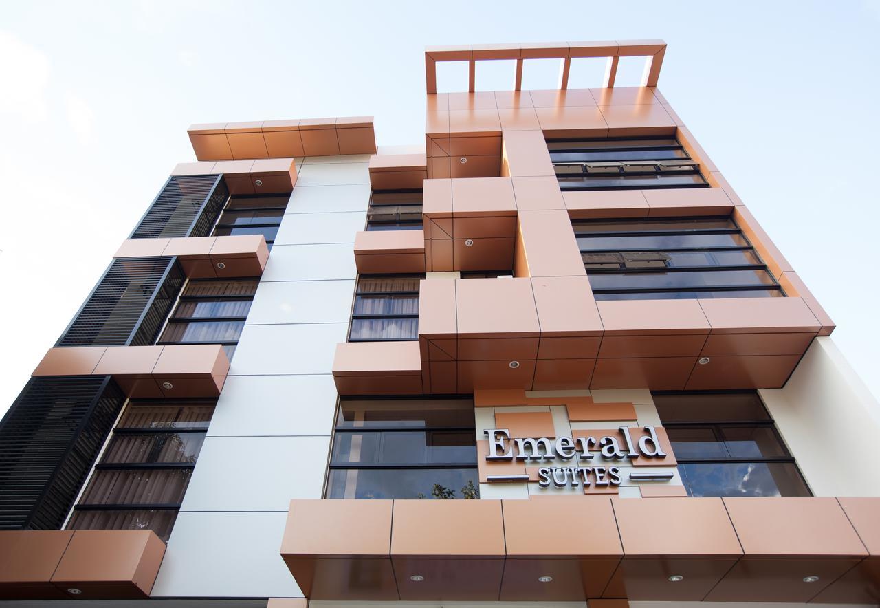 Emerald Suites Cdo Cagayan de Oro Luaran gambar