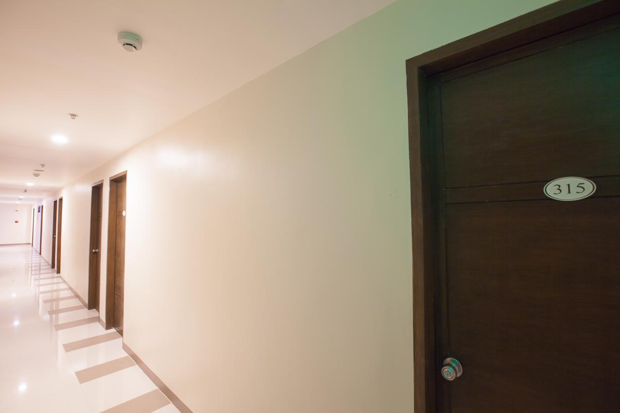 Emerald Suites Cdo Cagayan de Oro Luaran gambar