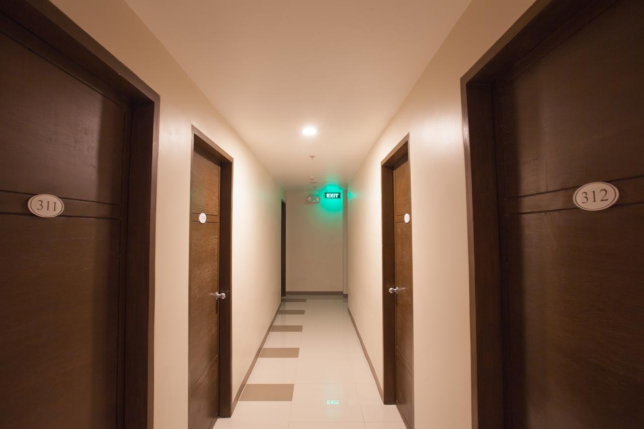 Emerald Suites Cdo Cagayan de Oro Luaran gambar